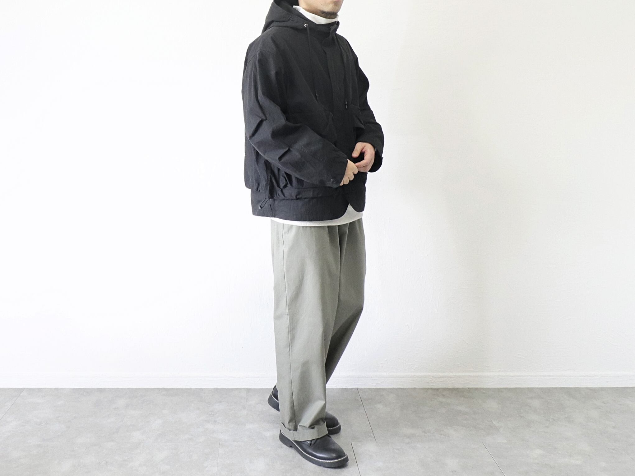 サイズ38/ベスト＆ジャケット着用
