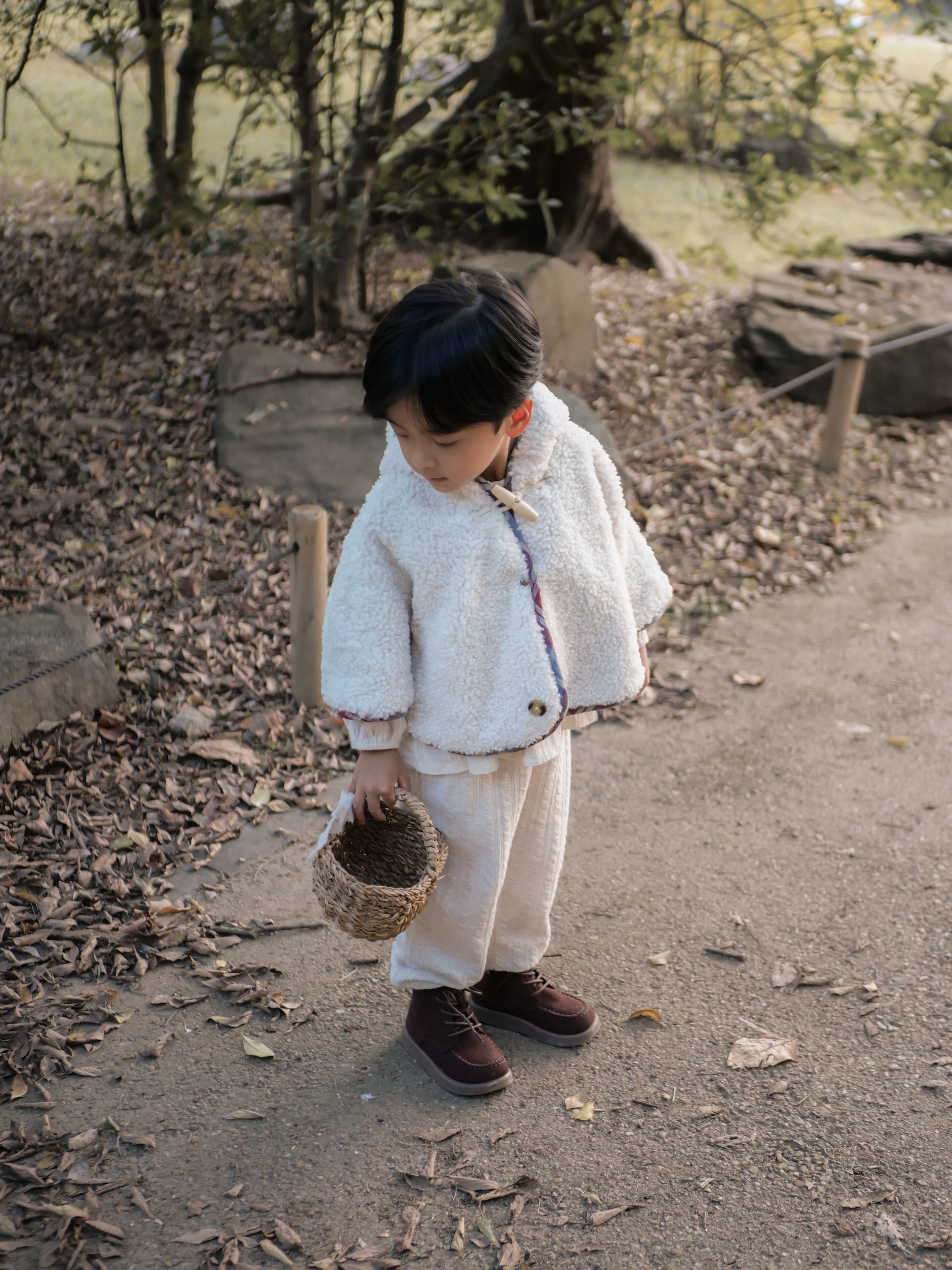 トグルボタンとスナップボタンで着脱簡単◎