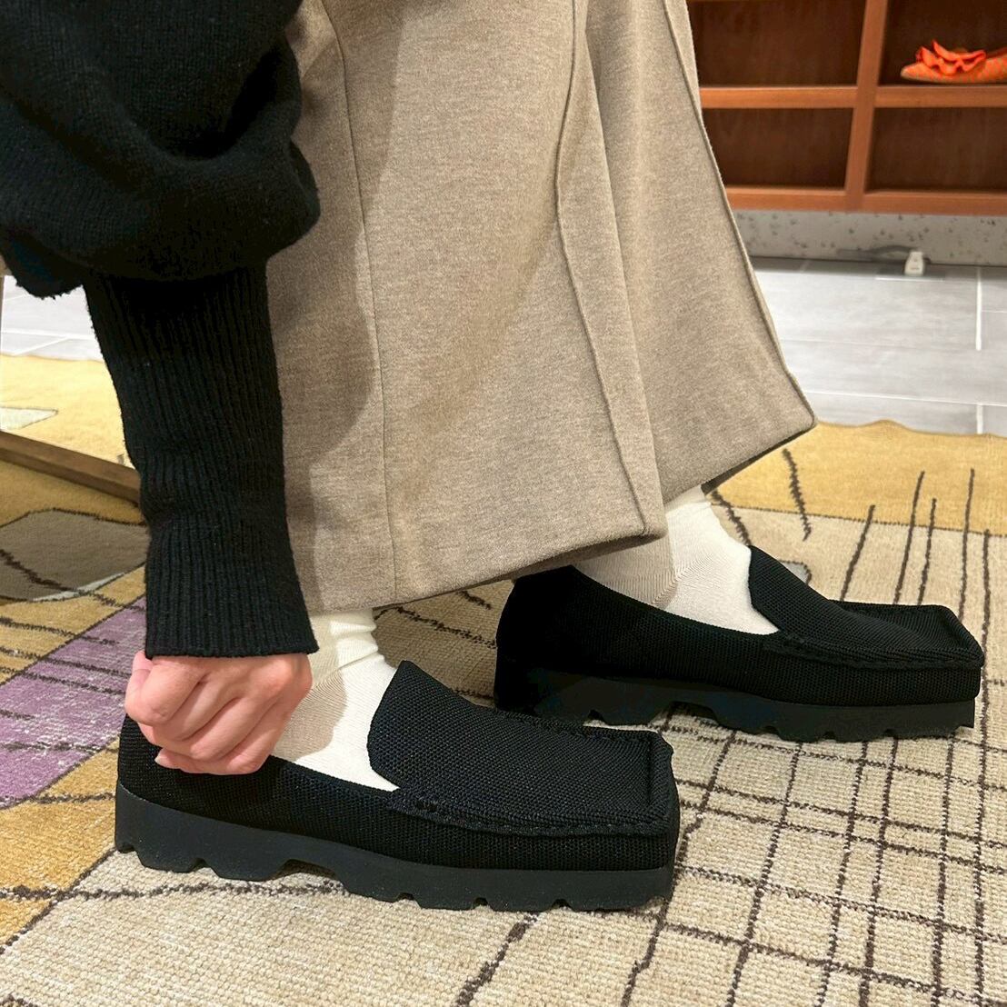 square-CUBICA / BLACK | Offen