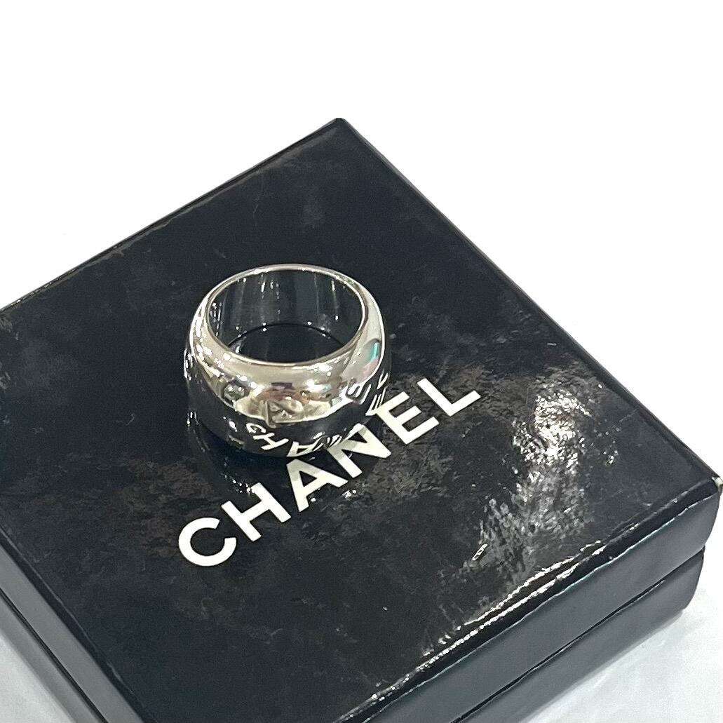 CHANEL】T1987 シャネル ロゴ シルバーリング/シルバー925/存在感 CHANEL】T1987 シャネル ロゴ シルバーリング/シルバー925/存在感