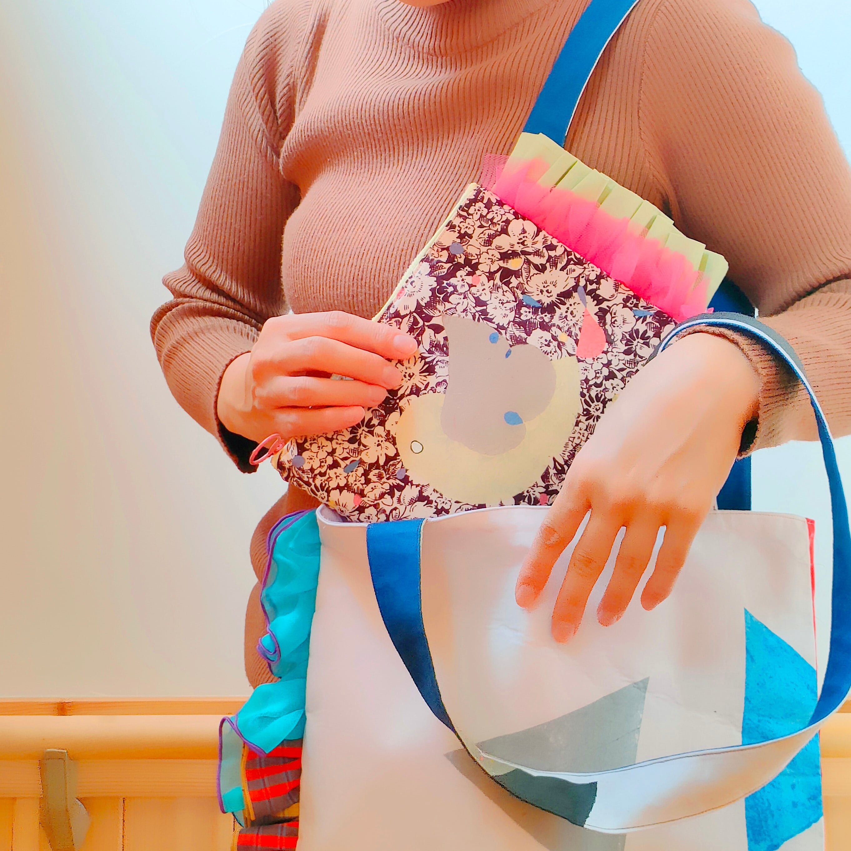 持ったサイズ感はこんな感じ♪