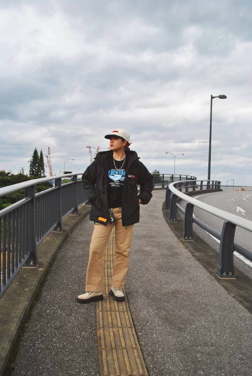 BLACK:164cmMサイズ着用