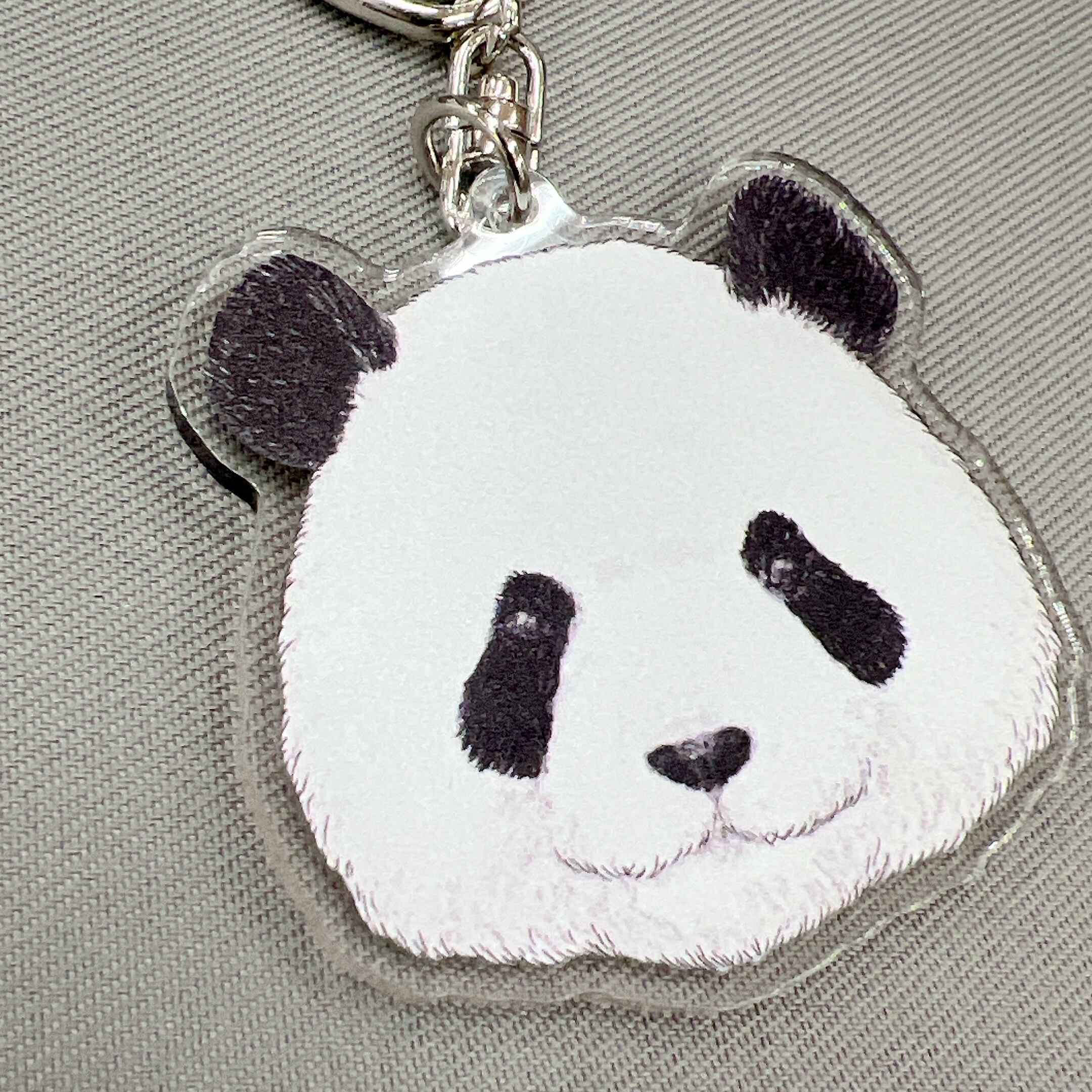 裏面は少しザラザラしたプリント