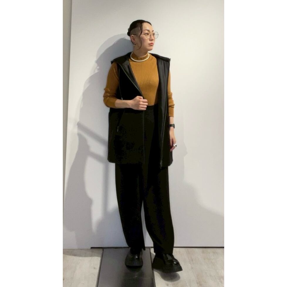 千葉店  159cm  /  着用カラー black