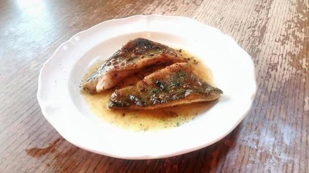 レモンバターソースの白身魚ソテー