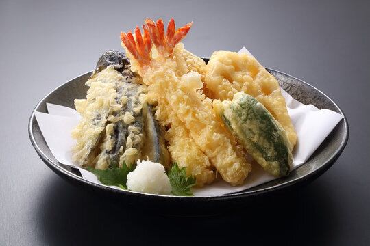 天ぷら（海老・かぼちゃ・しいたけ）