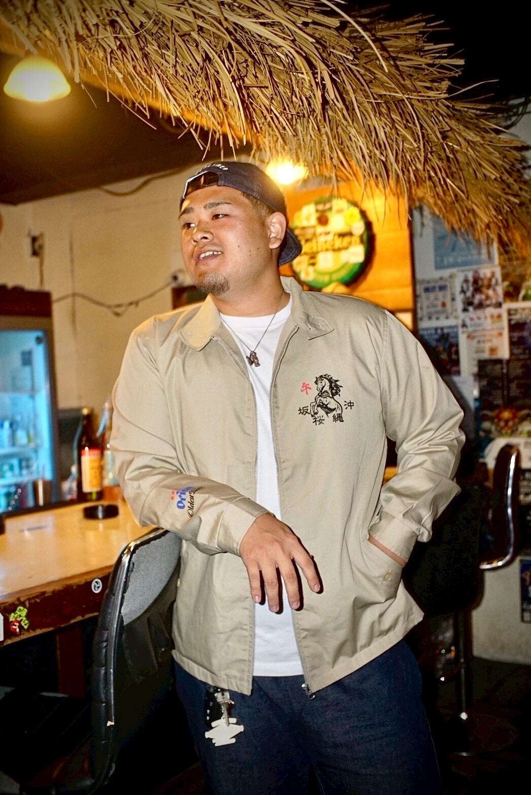 BEIGE:180cmXLサイズ着用