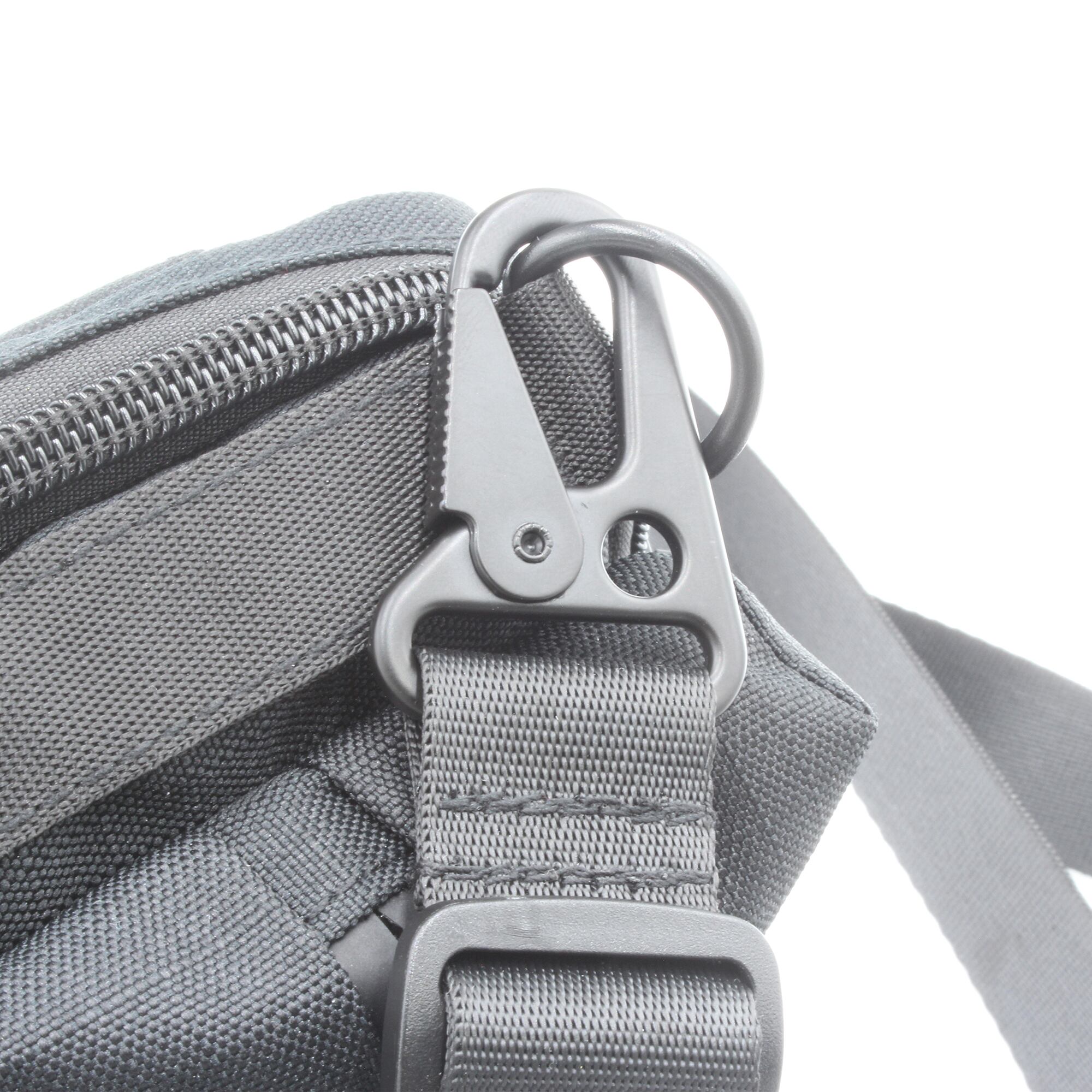 特徴的な三角カンを使用。見た目と使いやすさを両立しています。