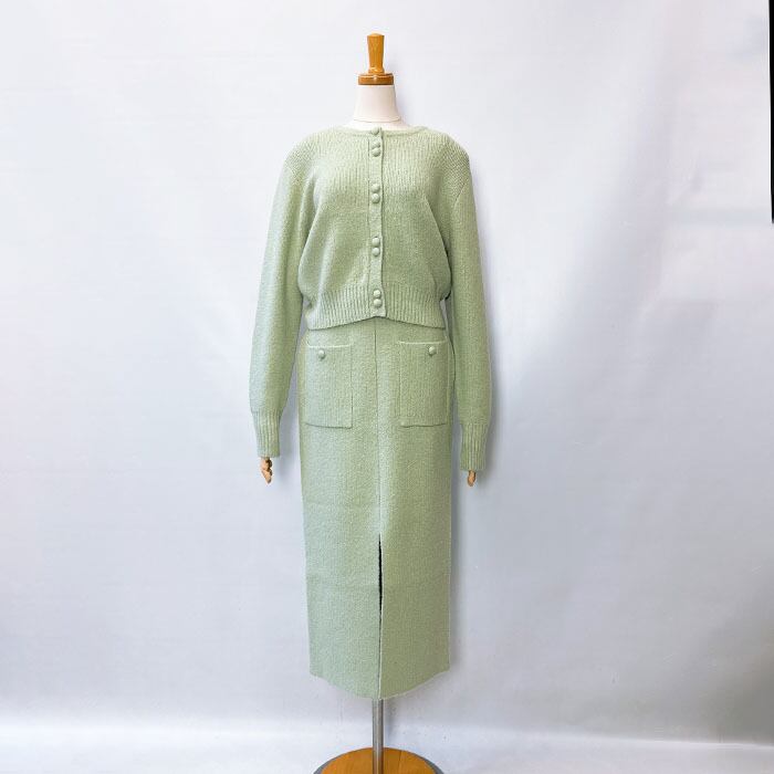 ライトグリーン