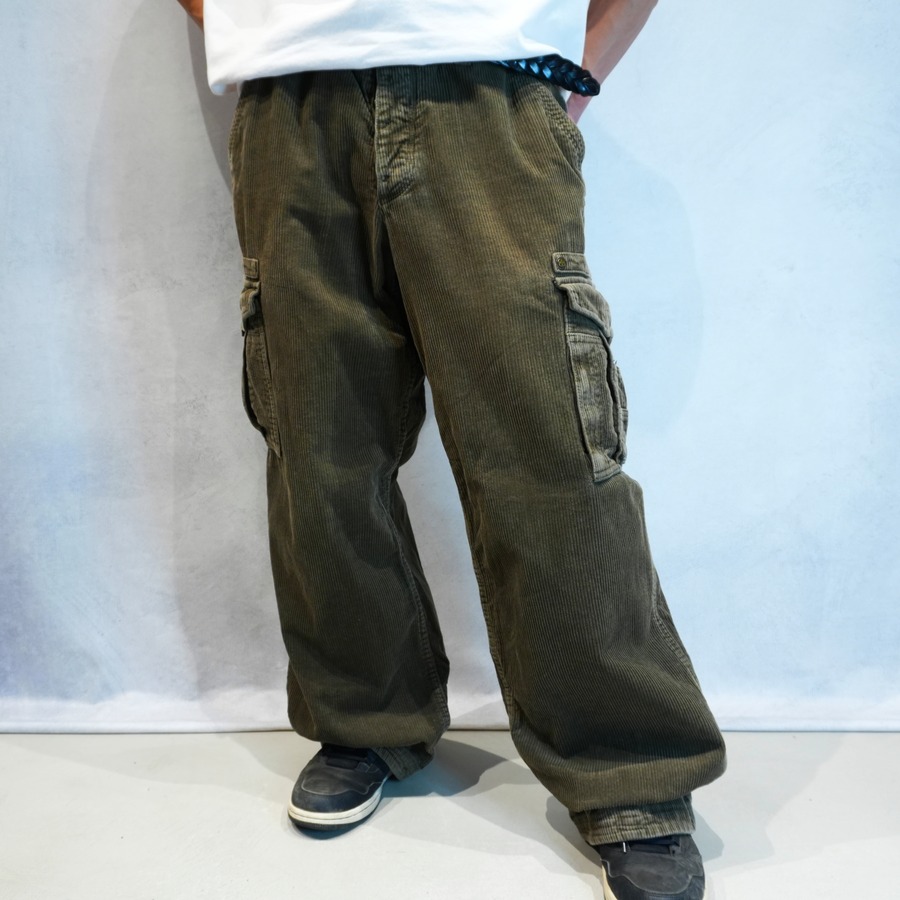 side & slanting design