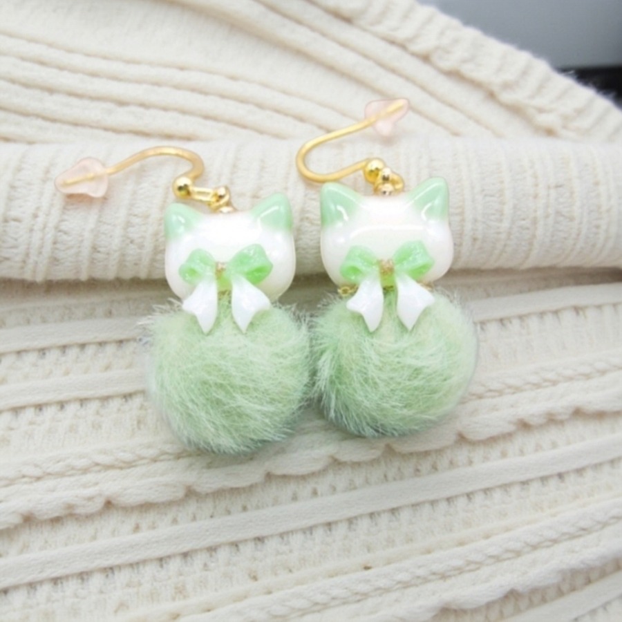 パステルグリーン