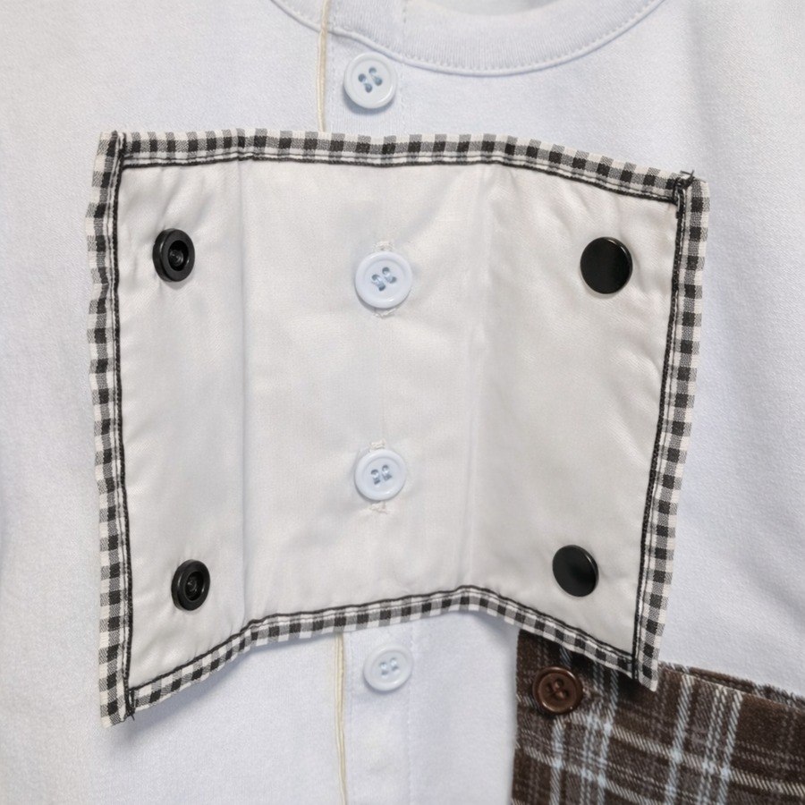 体調や、体勢に合わせて、お洋服に固定したり、取り外して、単体でもお使いいただけます。