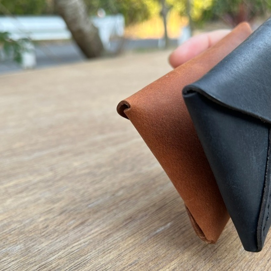 ブラック×ブラウン