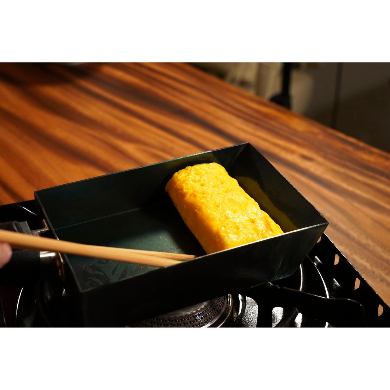 お鉄パン先生！【玉子焼きパン/M】 | 先生の秘密基地