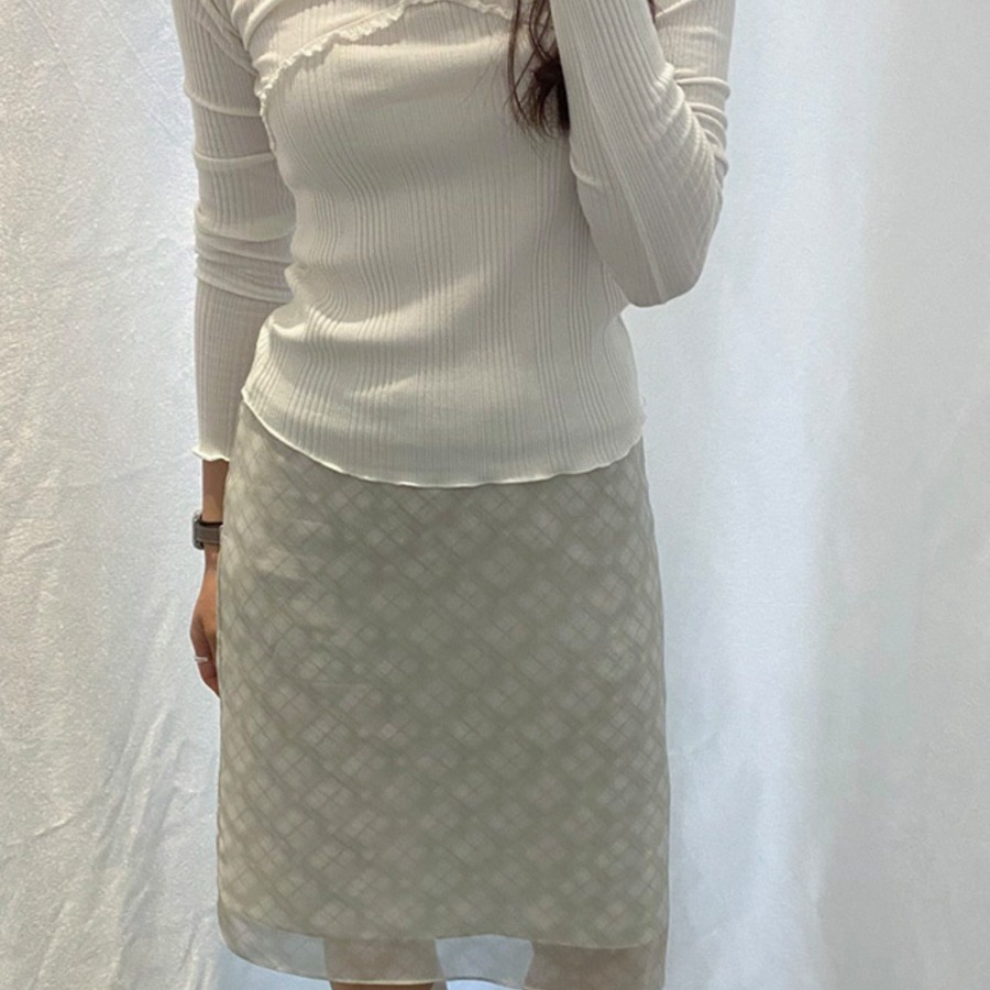 158cm ミント S着用