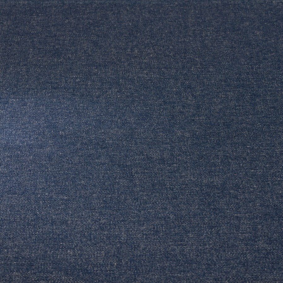 左側スポット照明 left side spot light