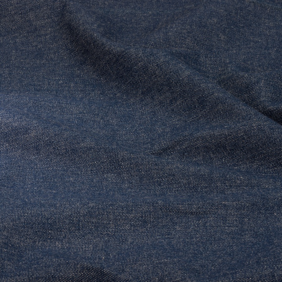 左側スポット照明 left side spot light