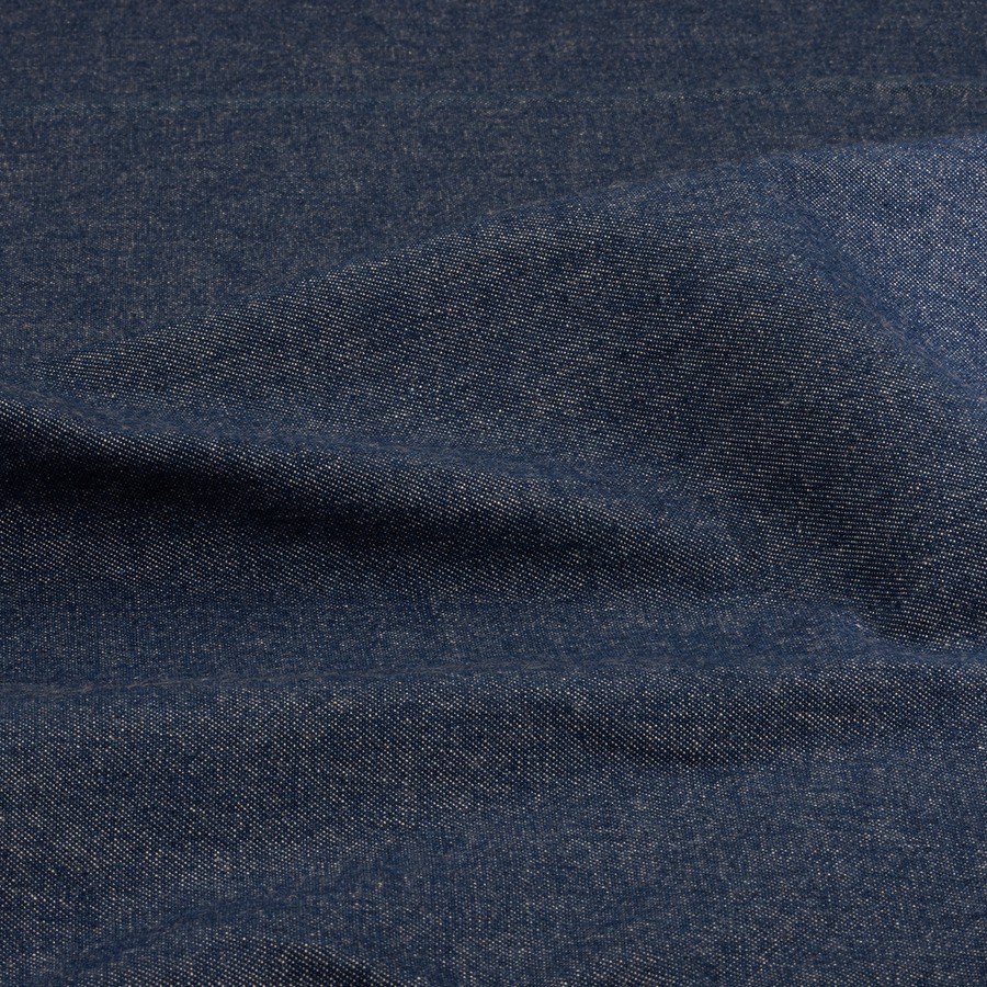 右側スポット照明 right side spot light
