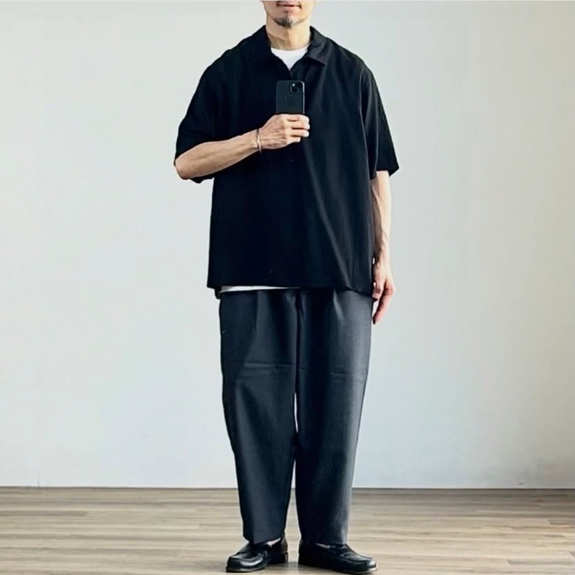26SS》【STILL BY HAND】SUMMER WOOL WIDE PANTS スティルバイハンド