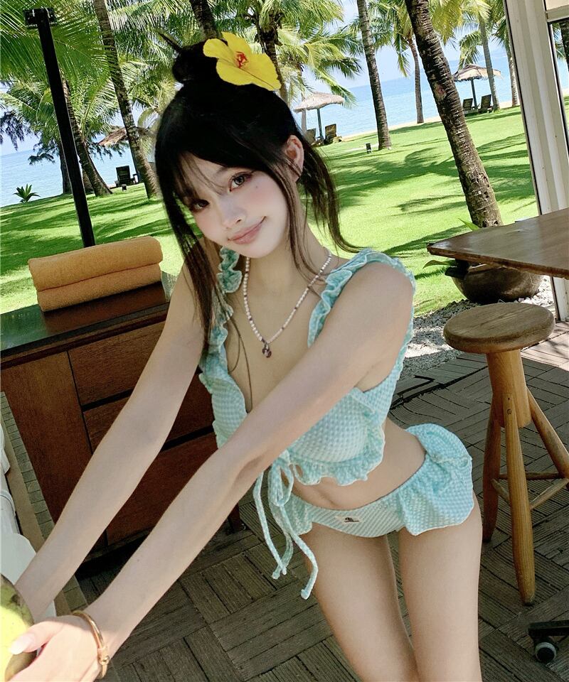 2色】水着 ビキニ セクシー ガーリー キュート 小胸さん向け 清楚系