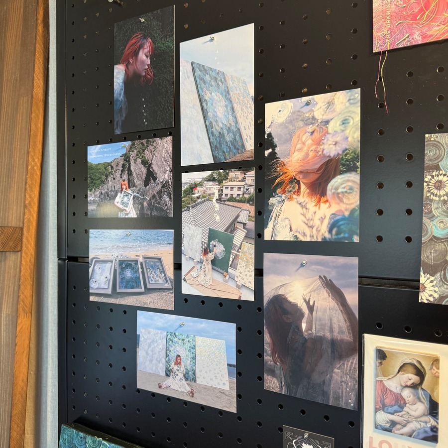 購入特典／『生まれた喜び』ポストカード8枚セット