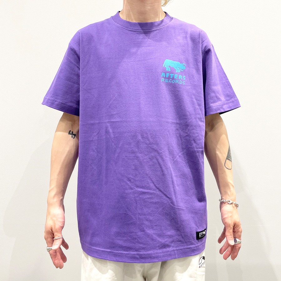モデル身長168cm / PURPLE Mサイズ着用
