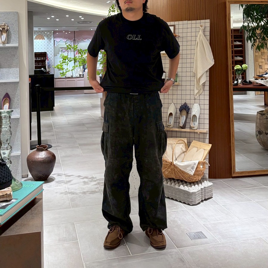 足のサイズ27.5cm / 着用サイズ43