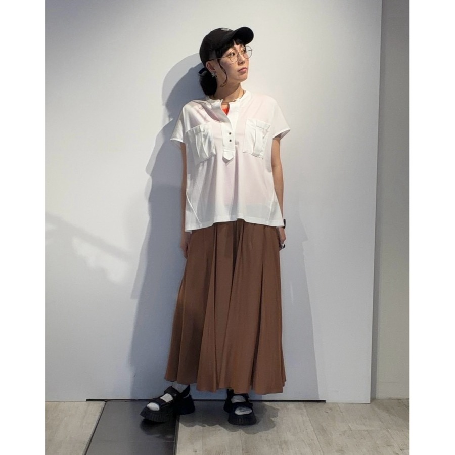 千葉店 159cm  /  着用カラー OFF WHITE