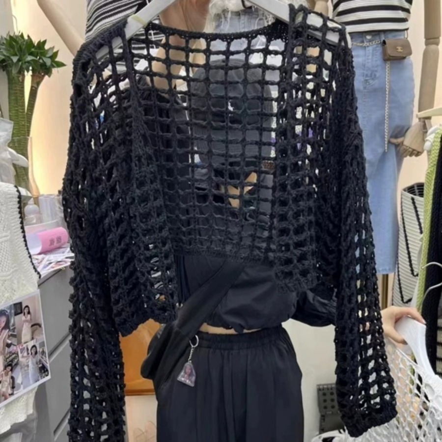 ブラック