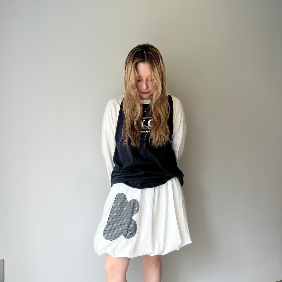 161㎝ white
