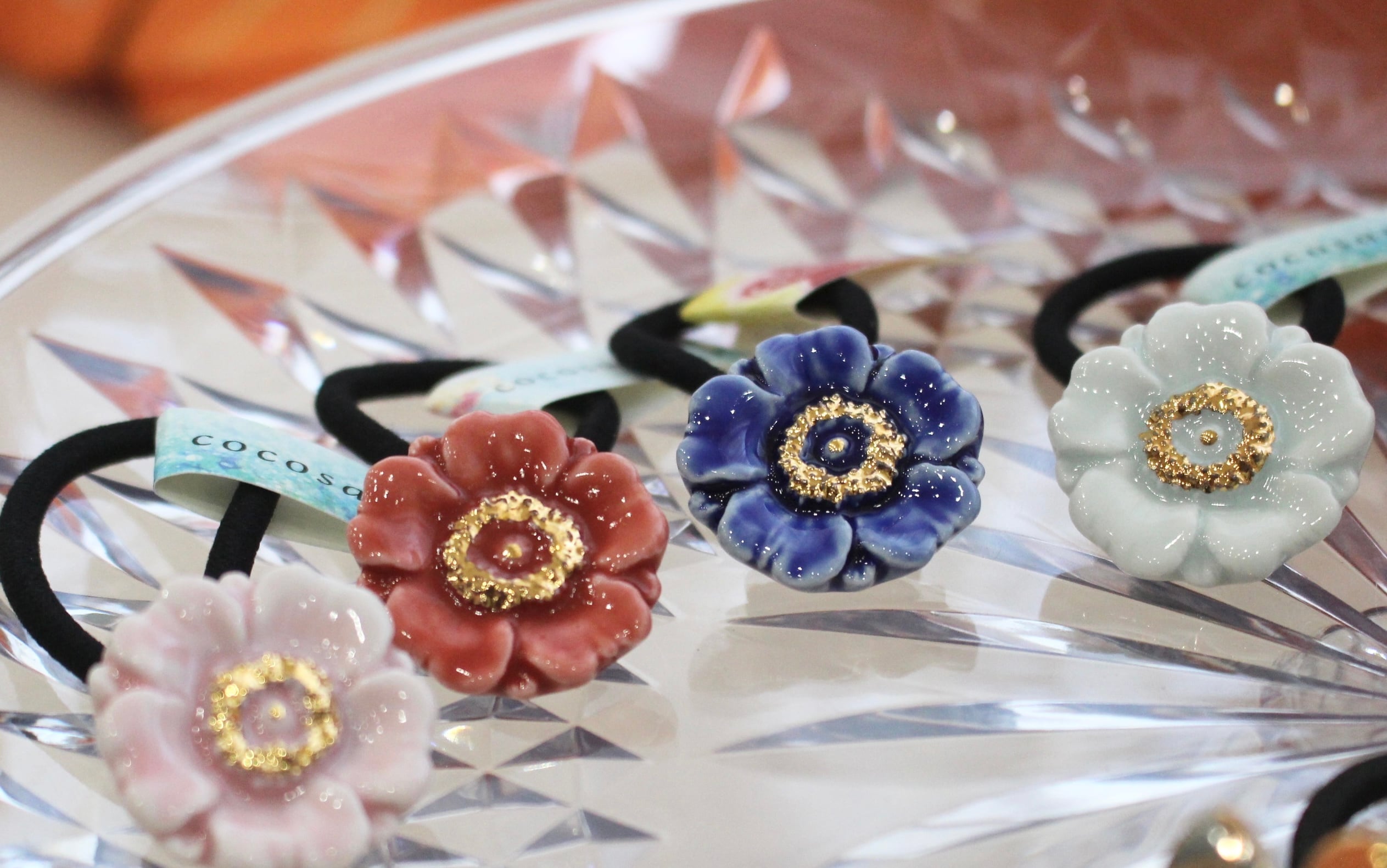 有田焼 ヘアゴム フラワー（花芯金彩） ブルー | 有田焼アクセサリー