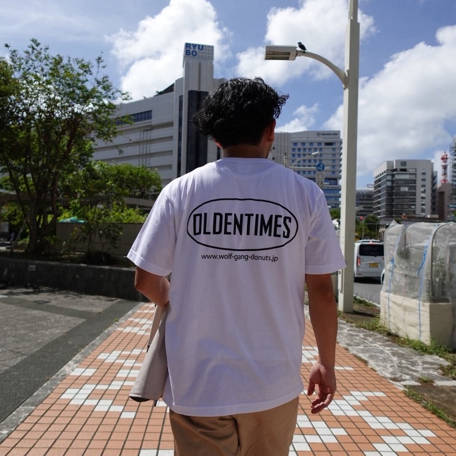 WHITE:165cmMサイズ着用