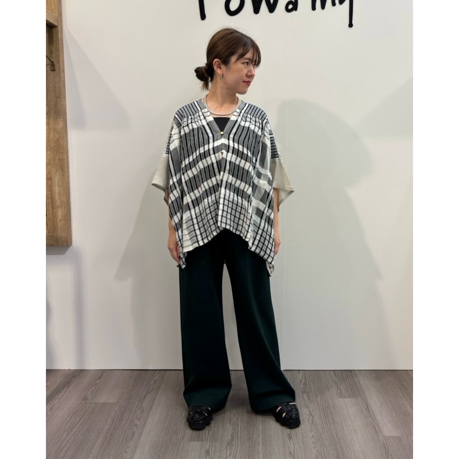 新宿店 148cm  /  着用カラー グレー系