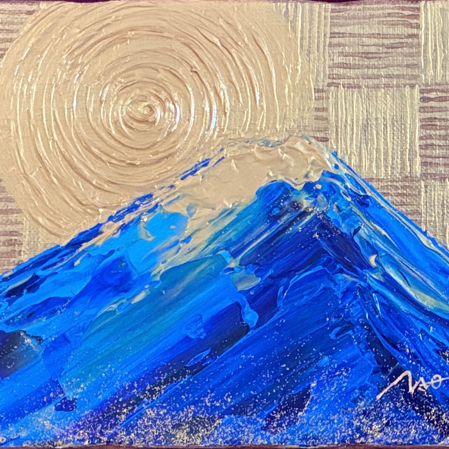Hand-painted by infinity artist NAO, Japan.
