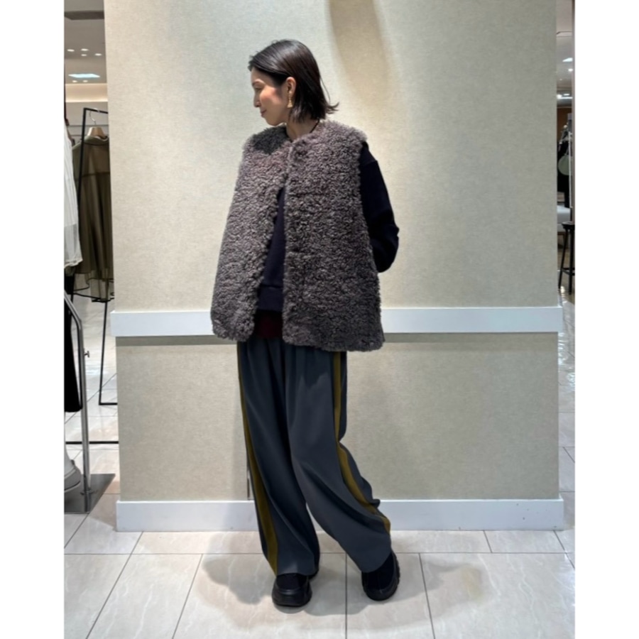 浦和店 157cm  /  着用カラー チャコール