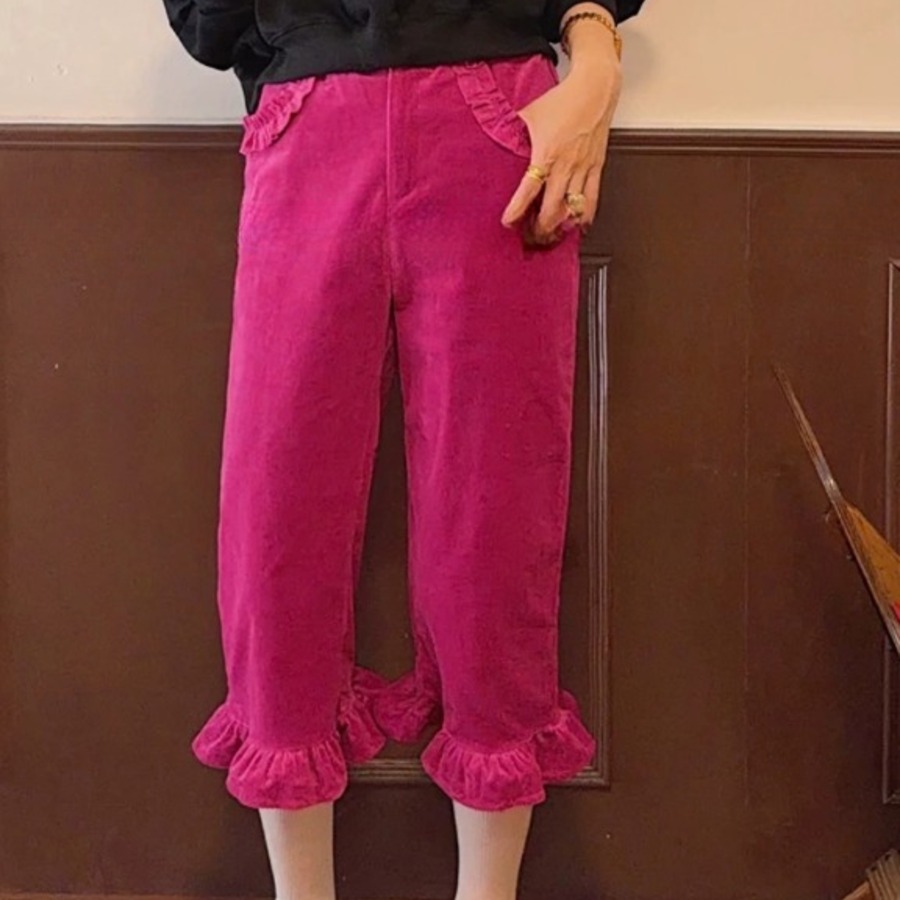 ピンク