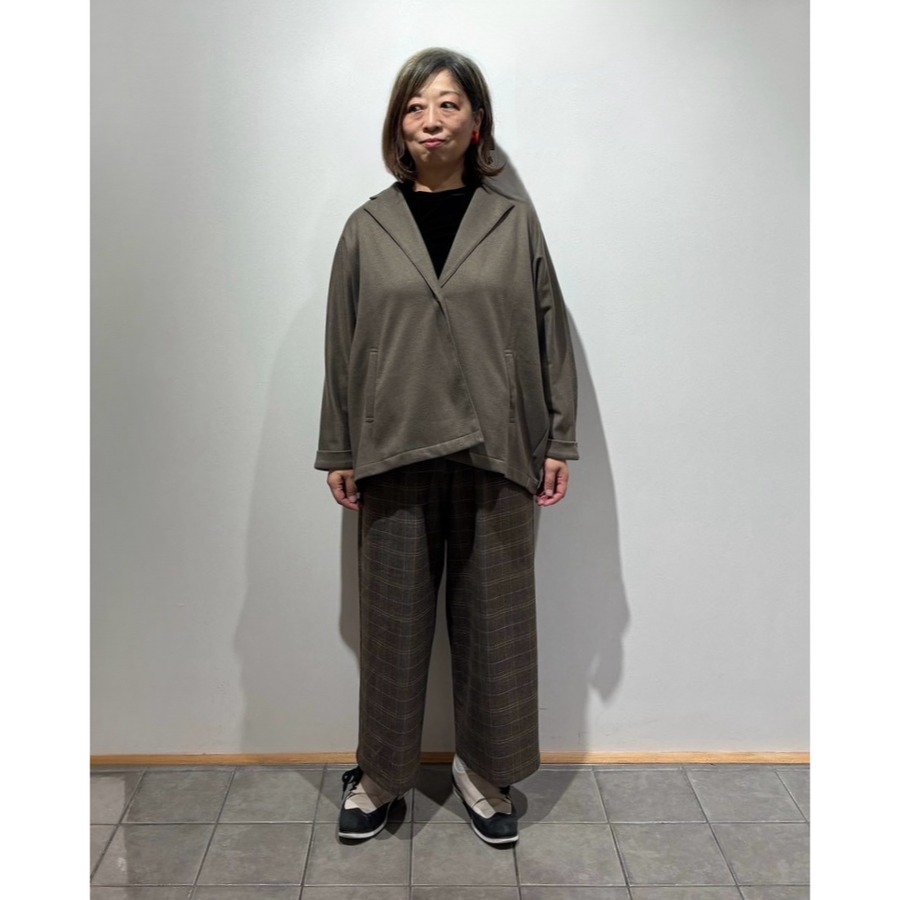 福岡店 159cm  /  着用カラー ブラウン系