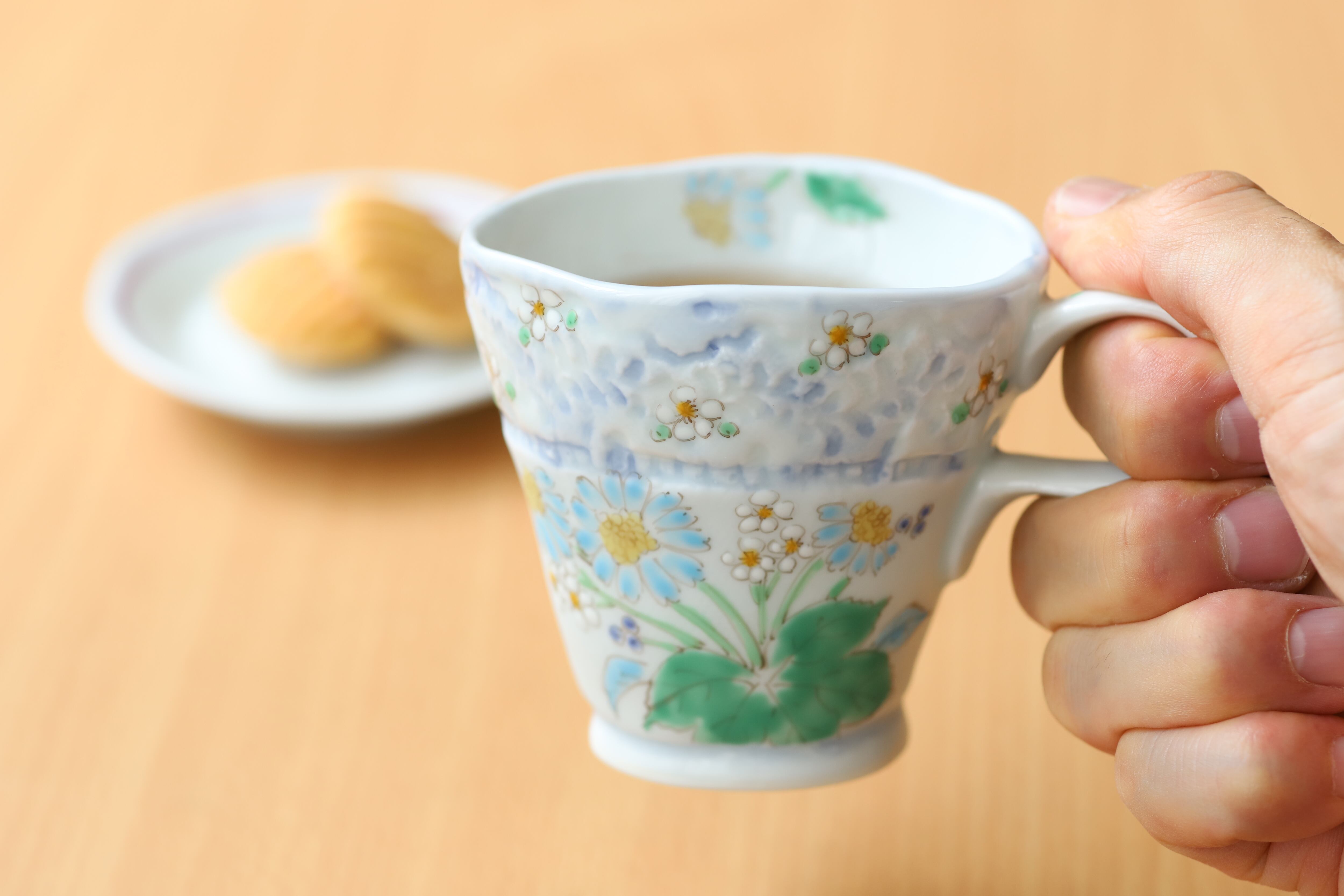 うつわ藍水 ｜ カフェボール 花暦（水色） ｜ 波佐見焼 | にっこう生活