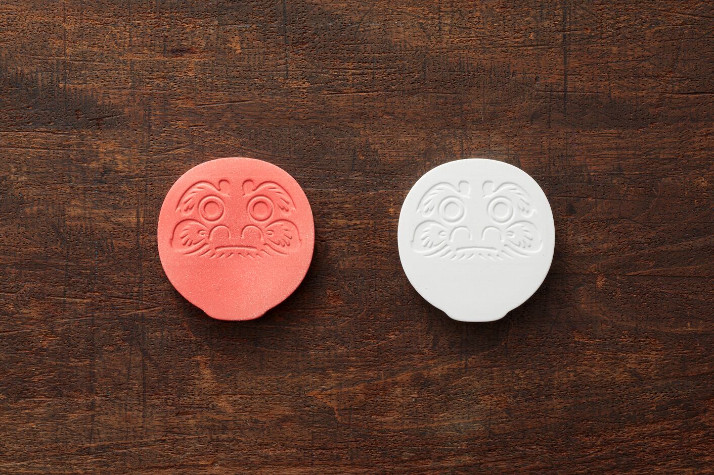 赤(red)、白(white)