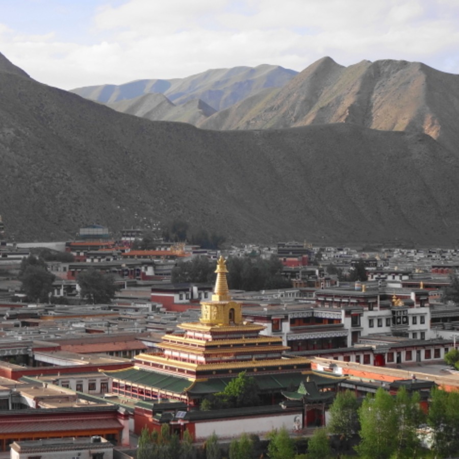 チベット仏教の寺ラプラン寺