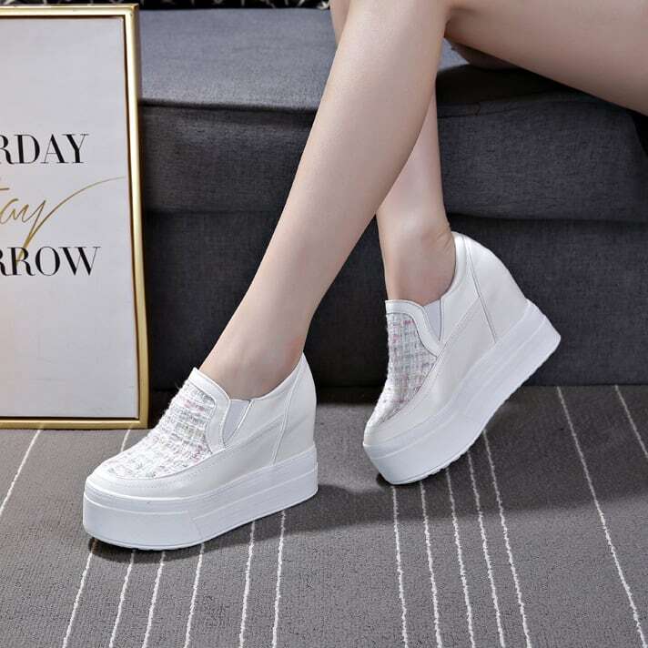 厚底プラットフォームローファー