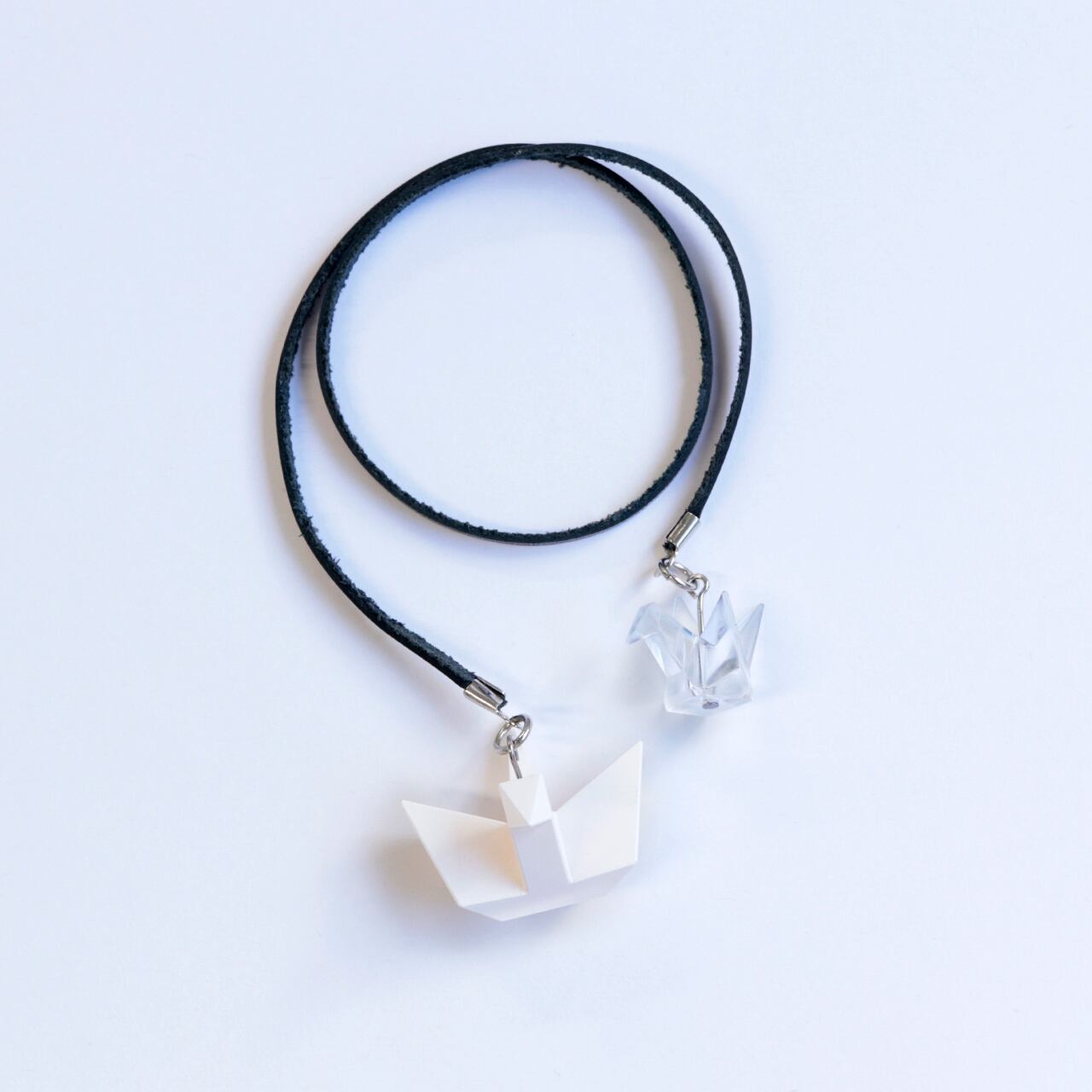 ホワイト / White