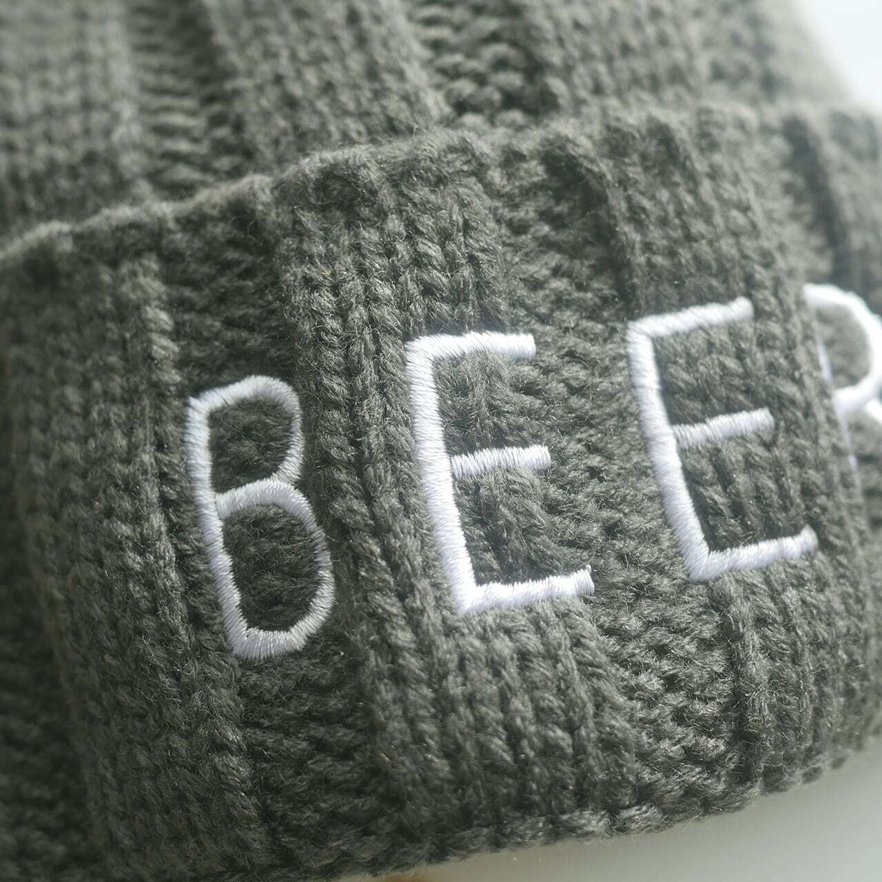 刺繍（オリーブ）