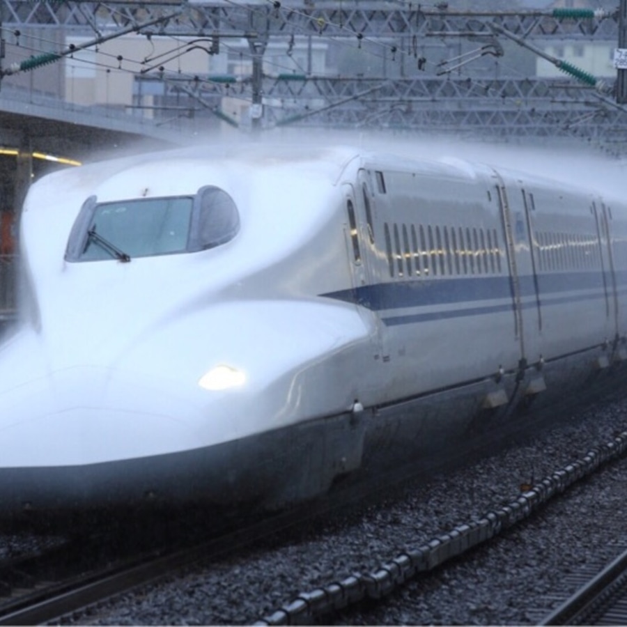 Shinkansen (Bullet Train)