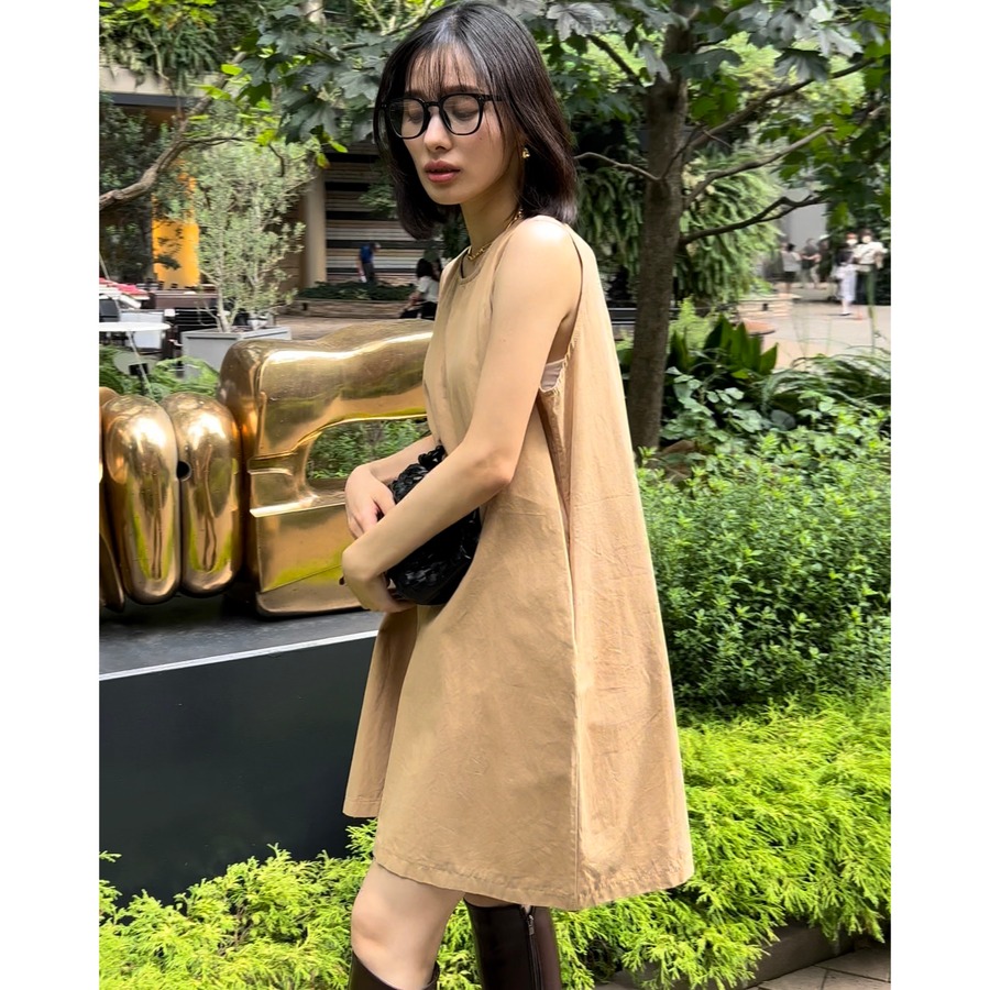 model:156cm／ BEIGE Sサイズ着用