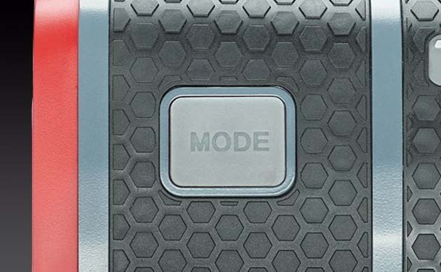 MODEボタン 左側面のMODEボタンで「スロープモード」「直線距離モード」に切り替え。