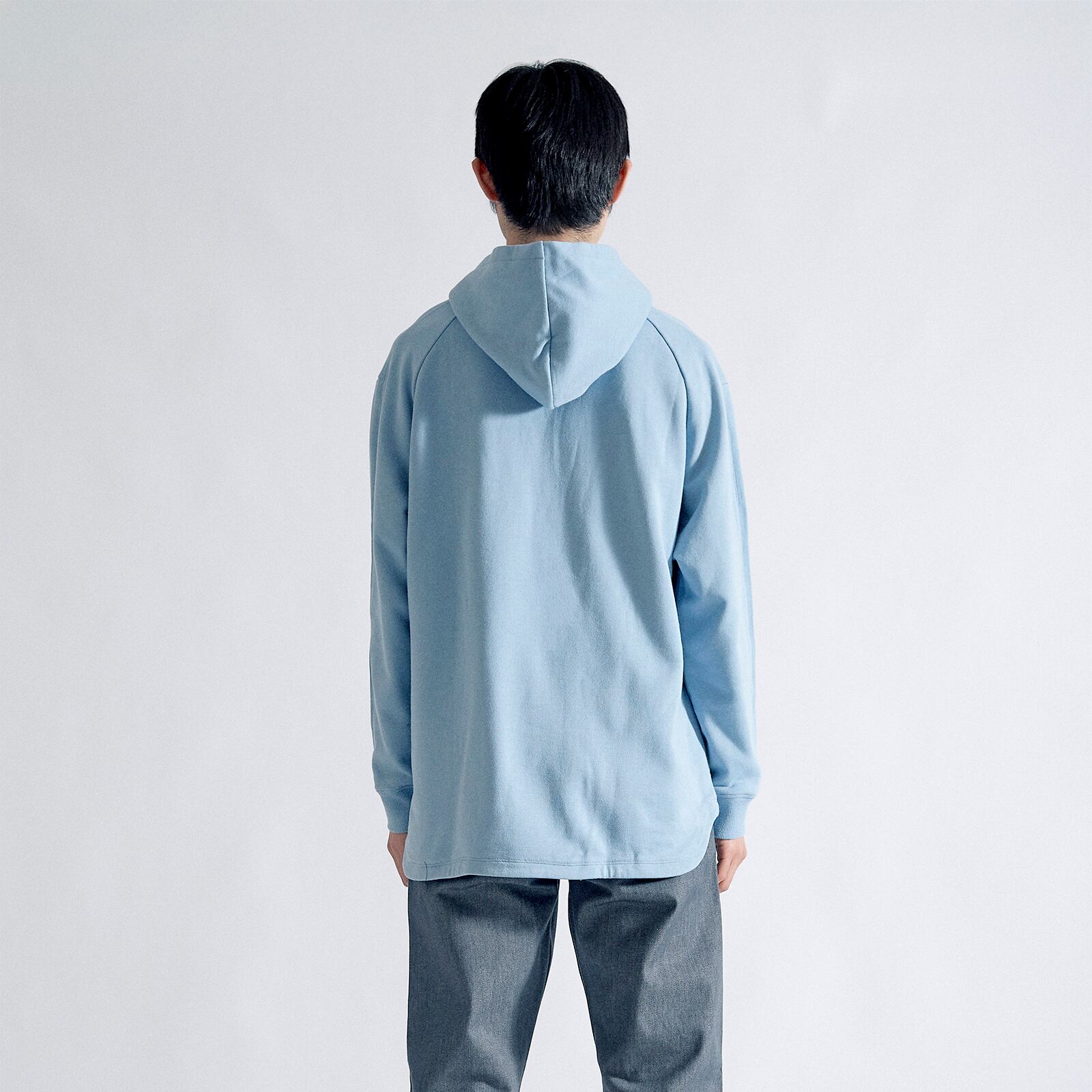 Model:188cm・SIZE4/XL