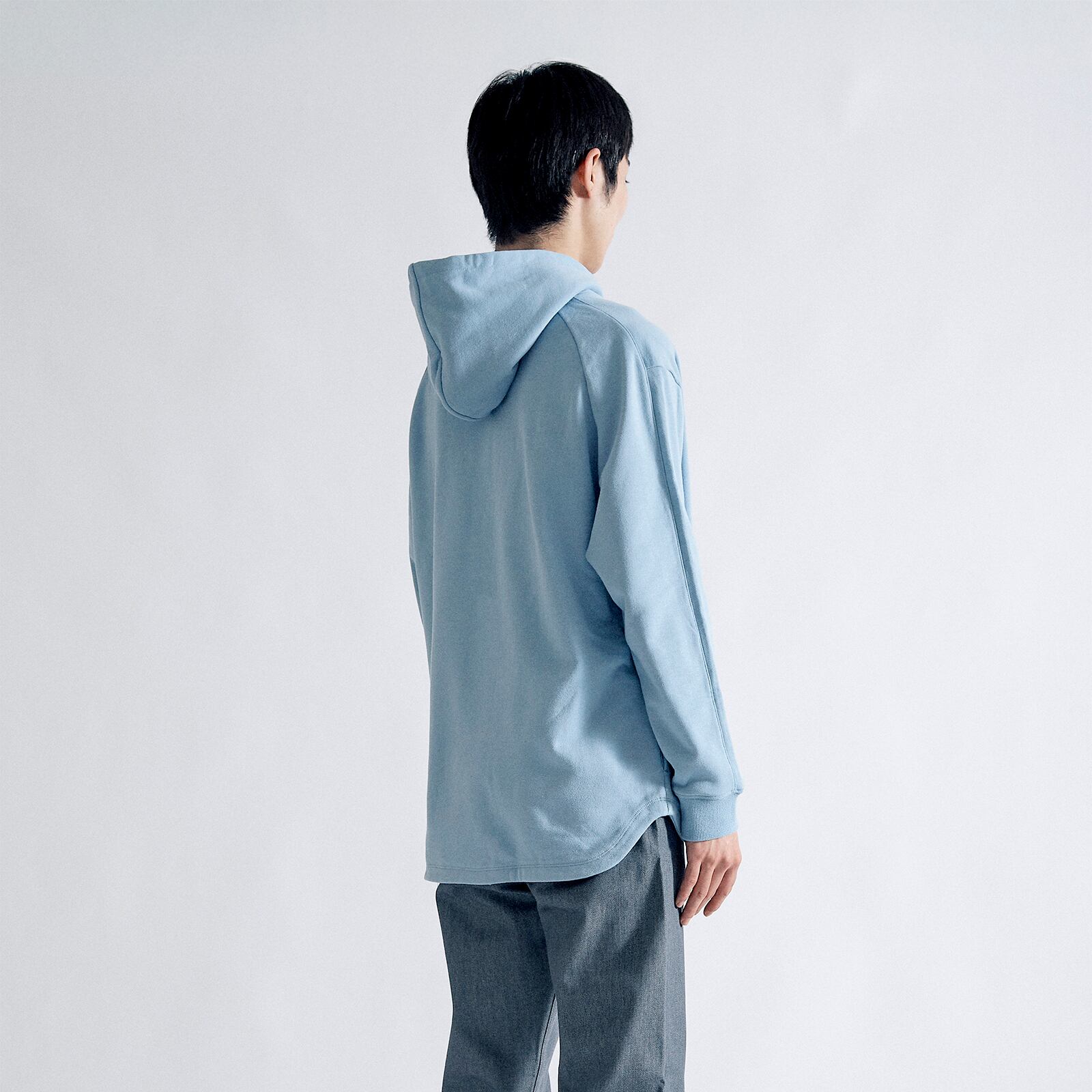 Model:188cm・SIZE4/XL