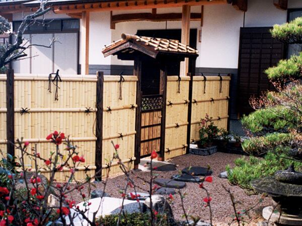 庭門の屋根2