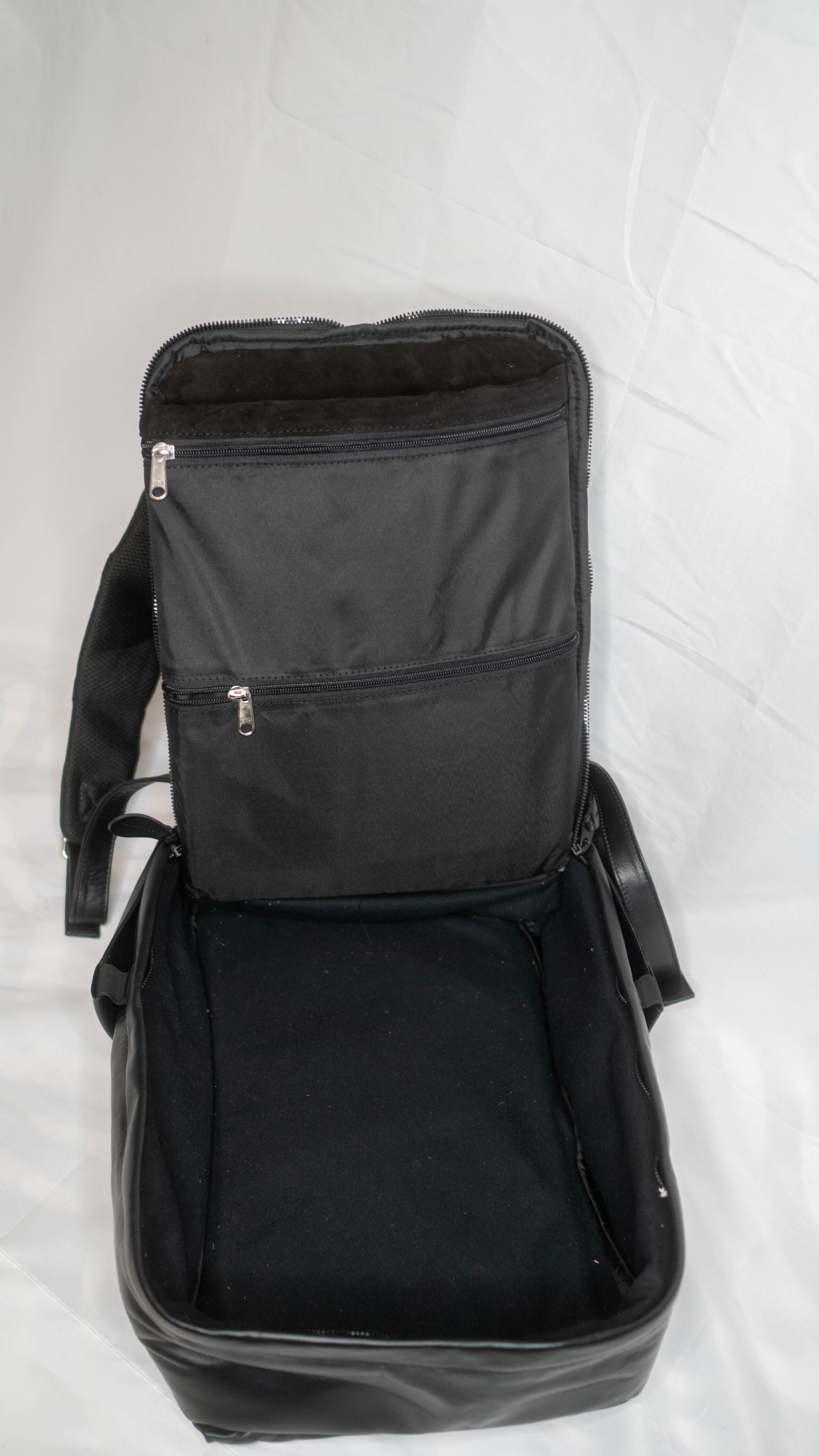 最大180°開閉可能